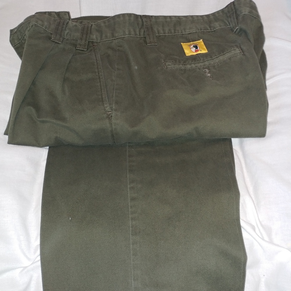 NWOT Duck Head Pleated Pants